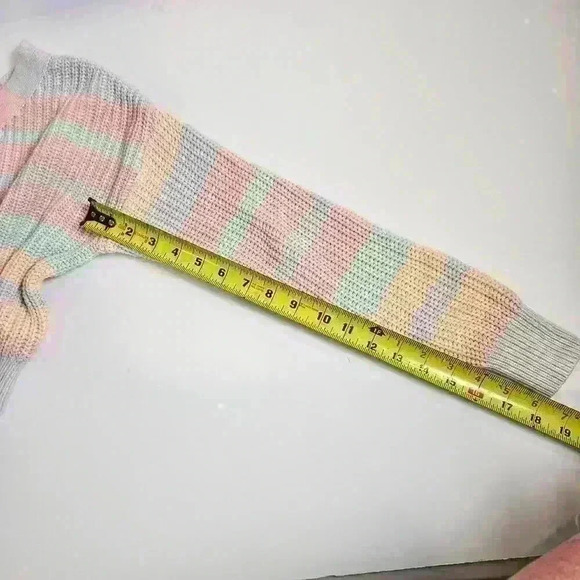 Jessica Simpson Knit Cropped Cardigan Sweater Button Long Sleeve Stripes Medium - Picture 4 of 6